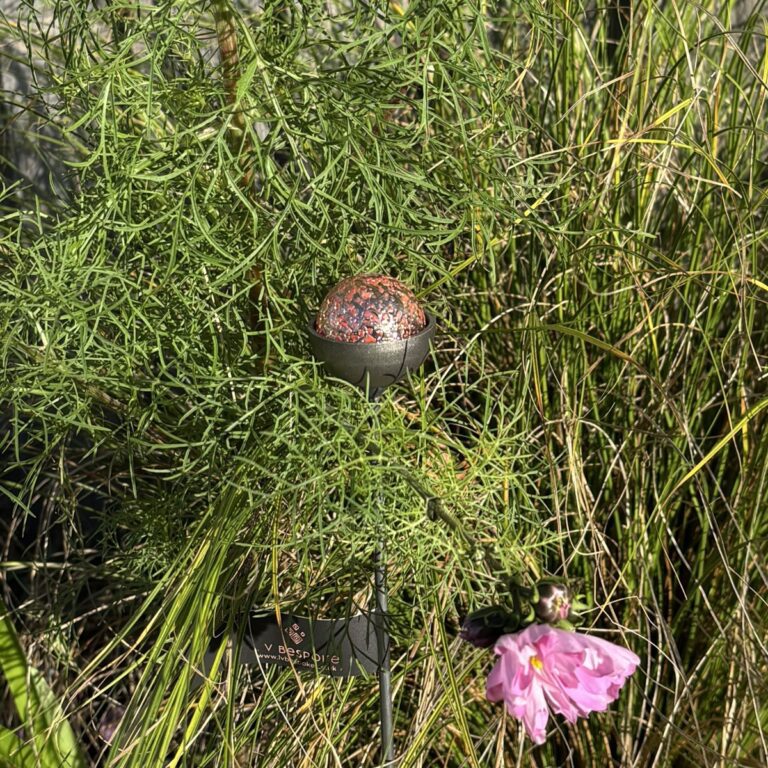 5061098720435 1 Small Marble Suncatcher Garden Stake Ornament Princess.jpg